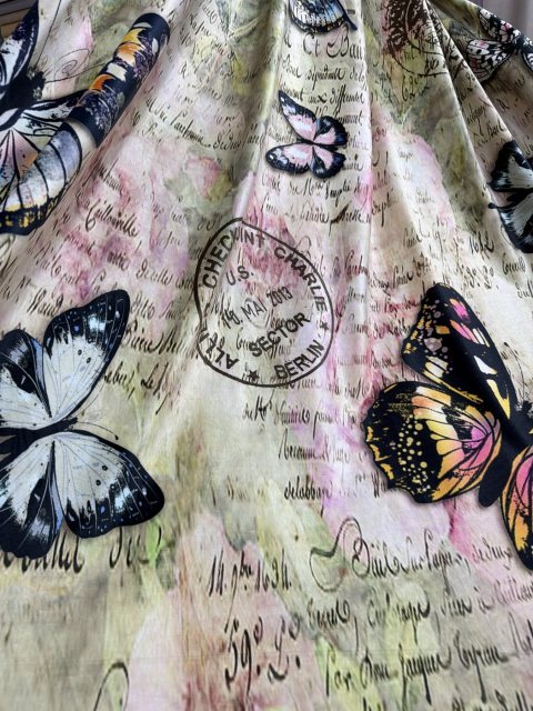 Draperie catifea fluturi